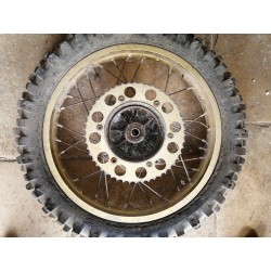 Roue arriere YZ 125 de 1984